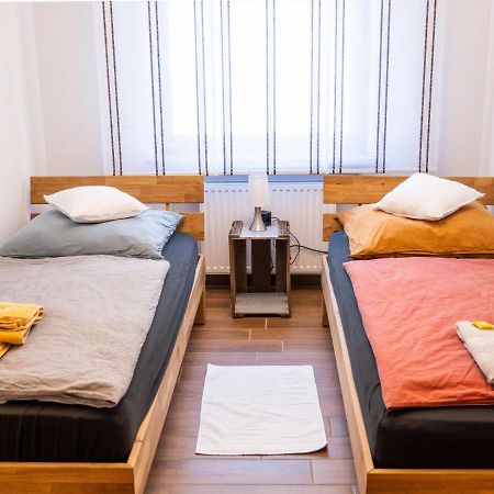 Rheintal-Ferien - 90 Qm Ferienwohnung Mit Wine & Style - Dein Urlaub Am Rhein Niederheimbach Kültér fotó