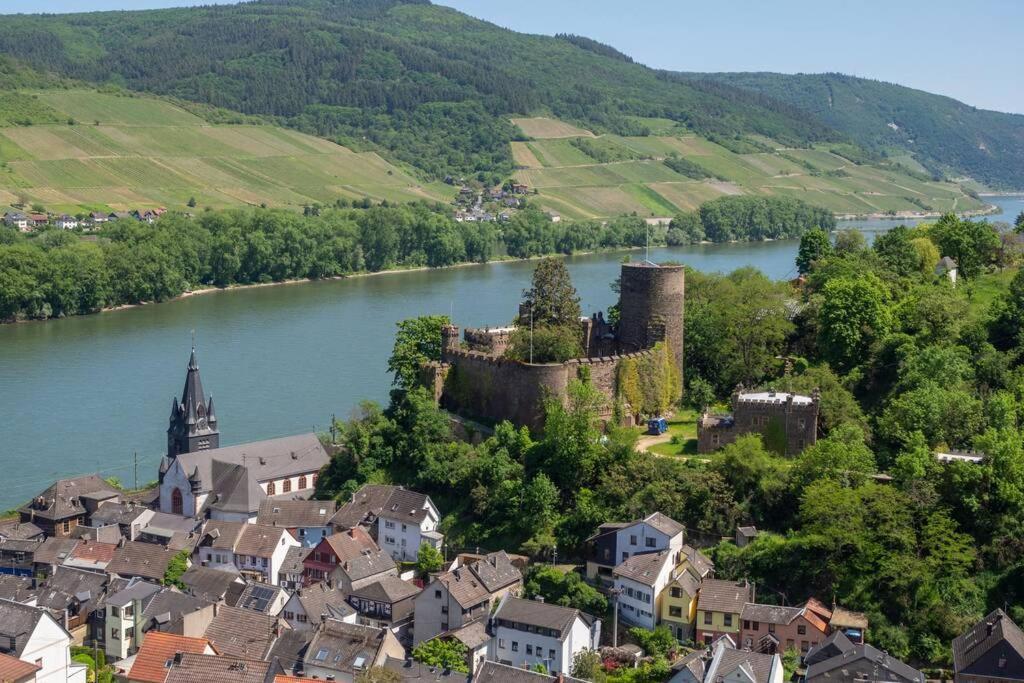 Rheintal-Ferien - 90 Qm Ferienwohnung Mit Wine & Style - Dein Urlaub Am Rhein Niederheimbach Kültér fotó